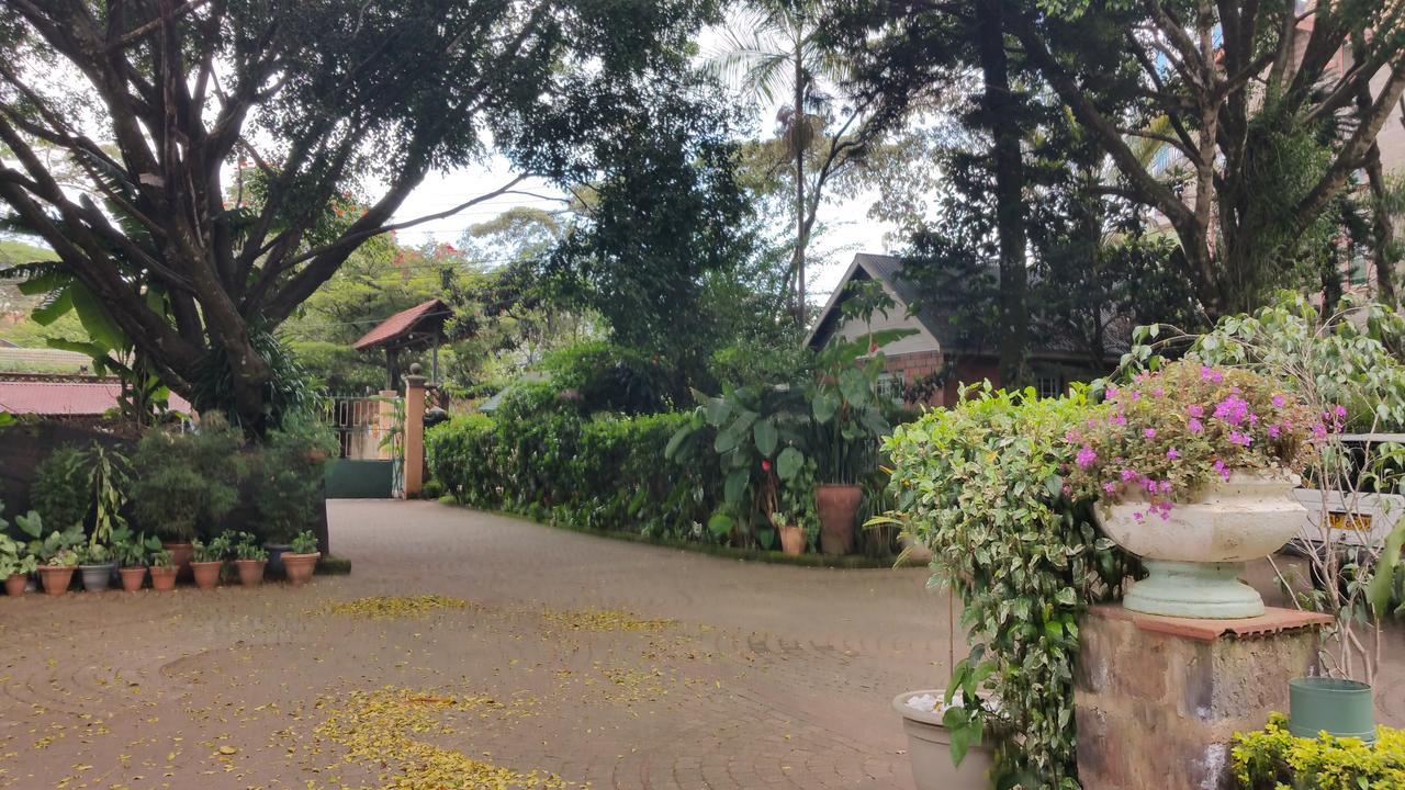 Woodmere Grand Hotel & Serviced Apartments Nairobi Exterior foto